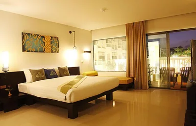 Grand Deluxe-Doppelzimmer mit Poolblick — Palmyra Patong Resort Phuket